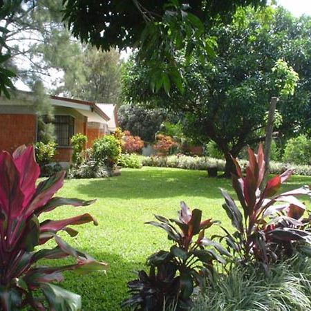 Hotel Villas Colibri Las Ciruelas  ภายนอก รูปภาพ