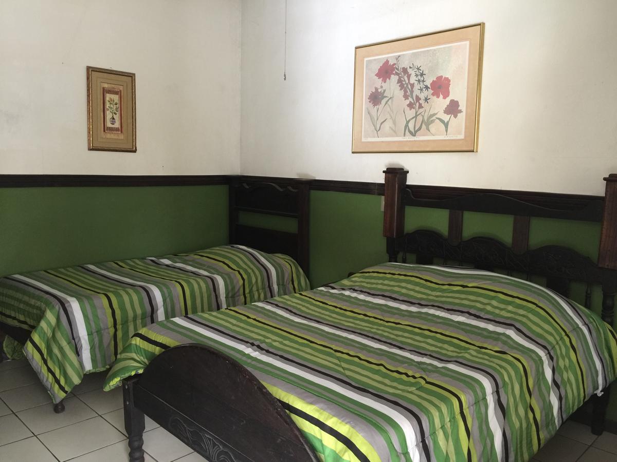 Hotel Villas Colibri Las Ciruelas  ภายนอก รูปภาพ